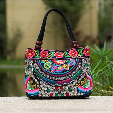 New Coming Fashion  Women' handbag!New nice Embroidered Lady bags national trend handbag embroidered embroidery Lady carry bag