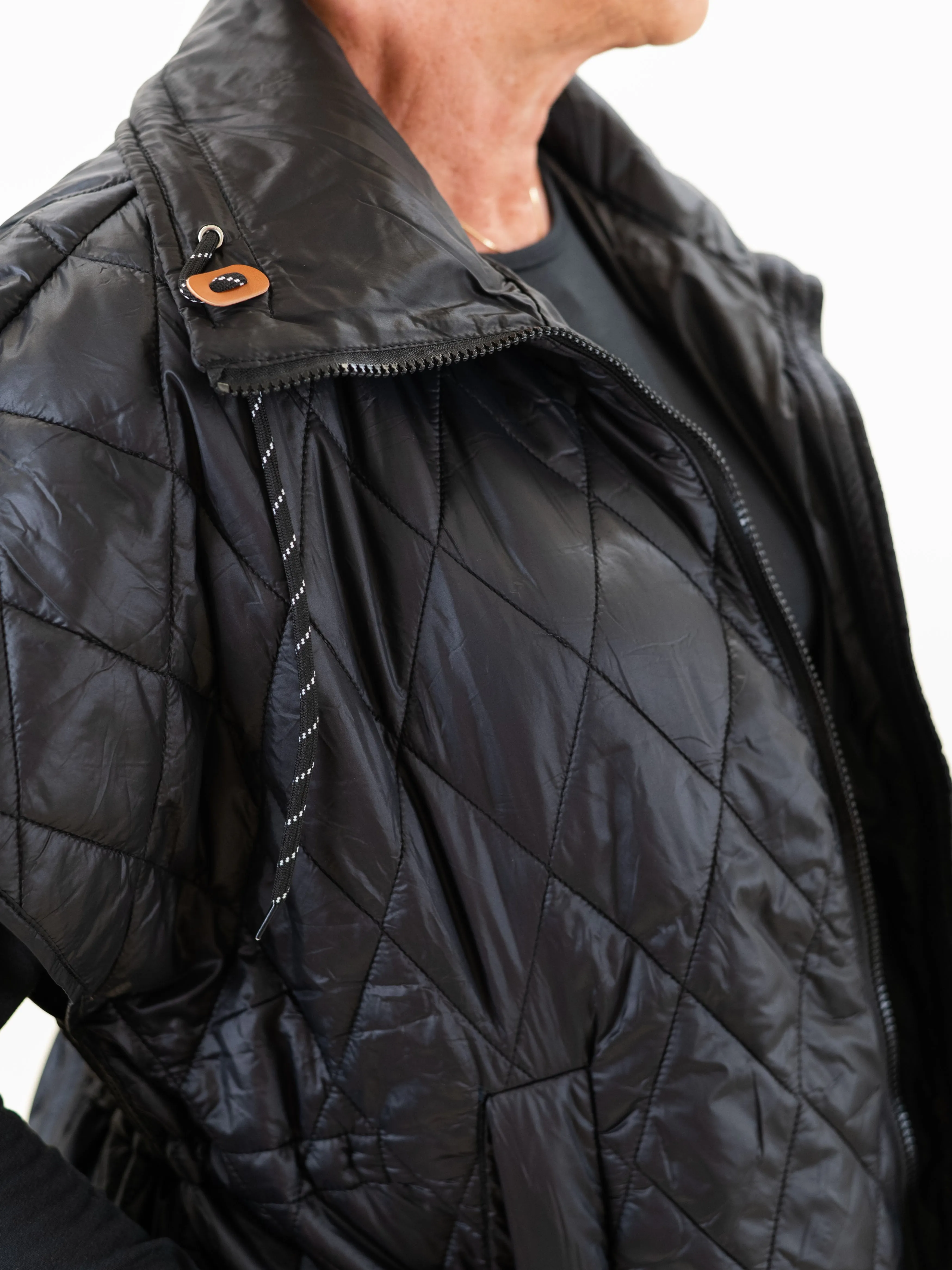 Quilted Cape/Vest Black by 242